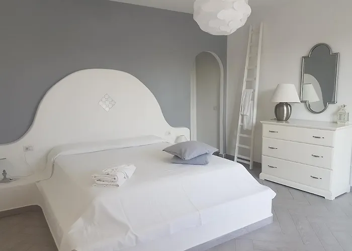 Il Cappero B&B 리파리