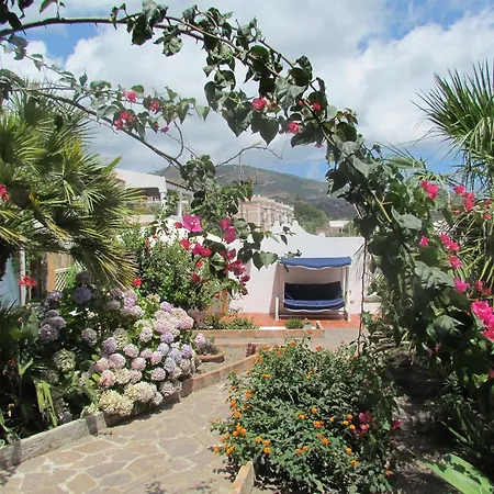 Bed and Breakfast Il Cappero 3*